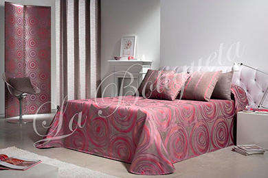 Colchas, edredones y cojines